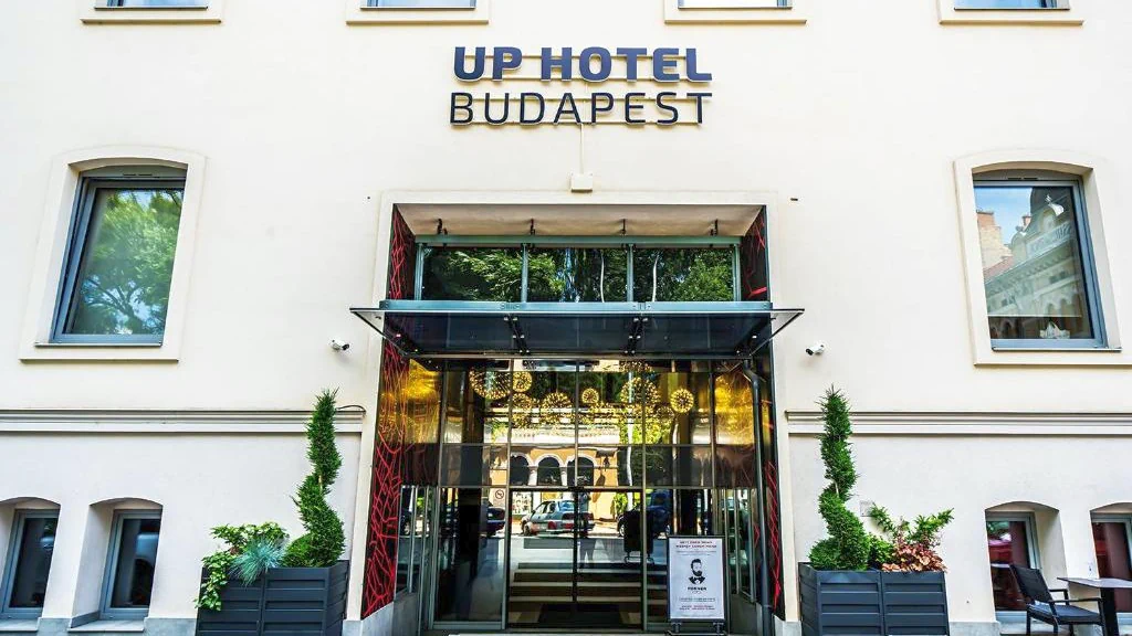 Up Hotel Budapest